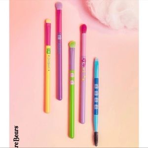 Care Bears Makeup Brush Set with Storage Bag Limited Edition 45th Anniversary